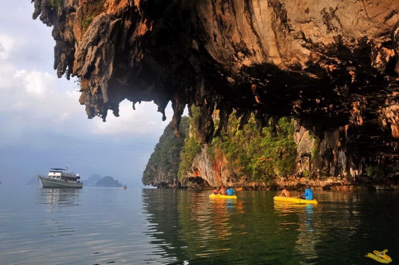 Beach Vacation in Phuket 4 days 3 nights