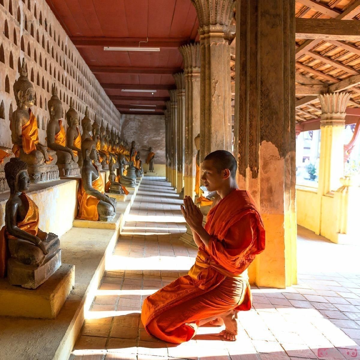 VIENTIANE AT GLANCE 2 DAYS 1 NIGHT