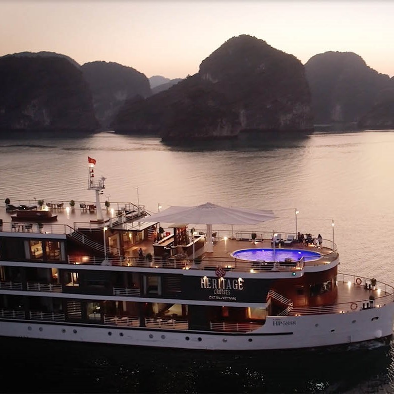 HERITAGE EXPLORER CRUISE 3 DAYS 2 NIGHTS